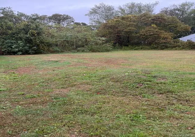 2nd image of Lot Avondale Dr, Brookhaven, NY 11967 | MLS# 925936