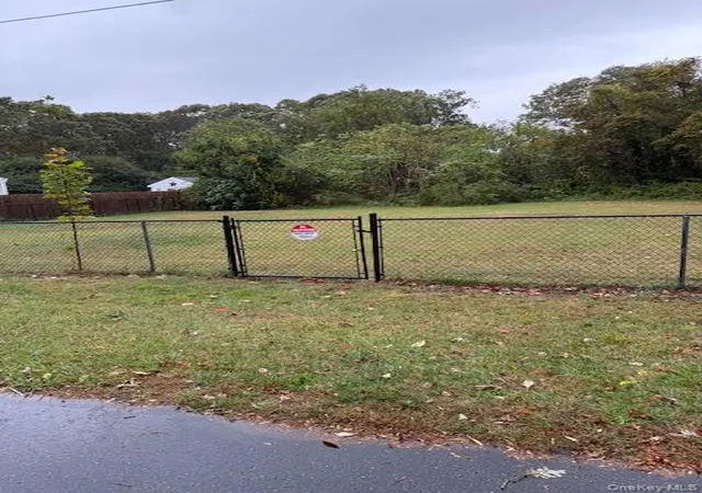 4th image of Lot Avondale Dr, Brookhaven, NY 11967 | MLS# 925936