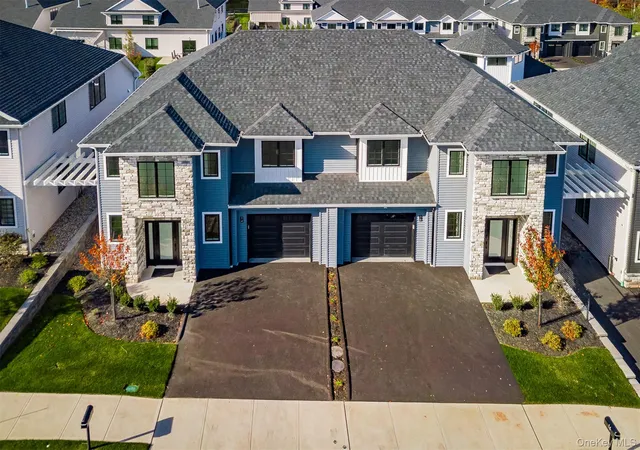 2nd image of 16 Silverwood Cir, Suffern, NY 10901 | MLS# 926445