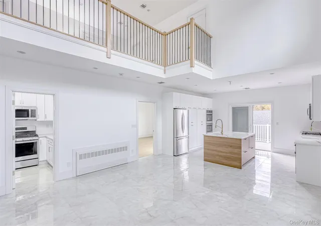5th image of 16 Silverwood Cir, Suffern, NY 10901 | MLS# 926445