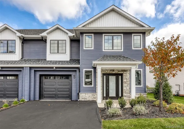 Photo 1 of Sale Pending at 28 Silverwood Cir, Suffern, NY 10901 | MLS# 926463 | Listing updated on 2026-09-09