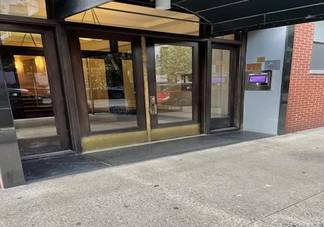 Listing Photo 2 - Condo for sale in building located at 330 E 83Rd St, New York City, NY 10028 - Unit #2J