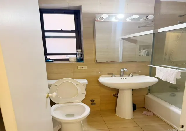 9th image of 38 15 149th St #1A, Flushing, NY 11354 | MLS# 926551