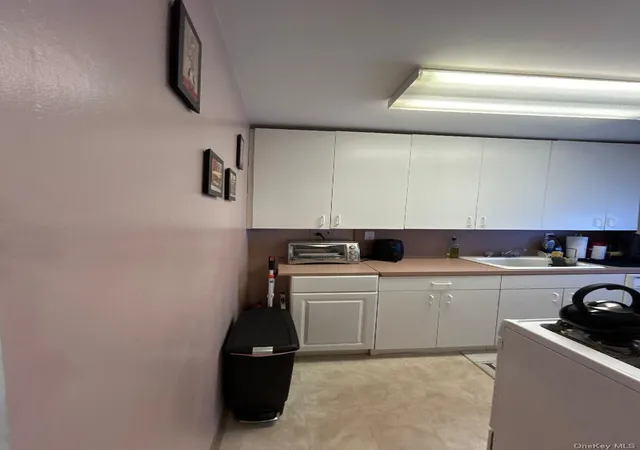 2nd image of 17 84 166 #4-162, Whitestone, NY 11357 | MLS# 926869