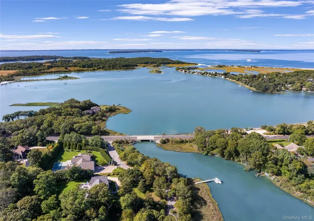 Photo 3 of Mansion for sale at 12 Fish Cvs Rd, Southampton, NY 11968 | MLS# 926894 | Listing updated on 2026-07-02
