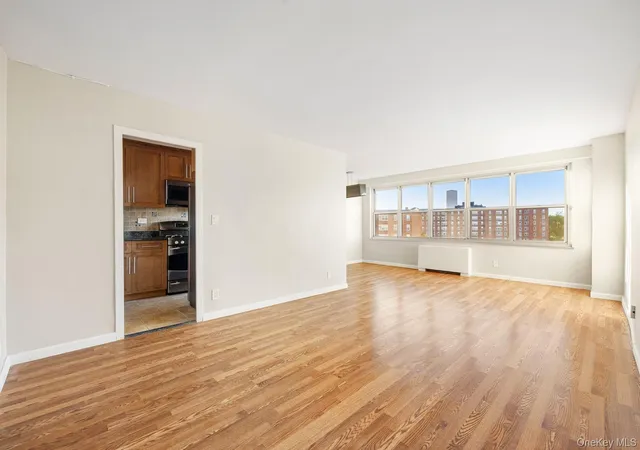 5th image of 555 Kappock St #12J, Bronx, NY 10463 | MLS# 927083