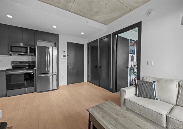 4th image of 458 E 25Th St, New York, NY 11226
