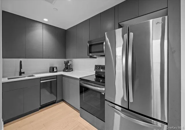 5th image of 458 E 25Th St, New York, NY 11226