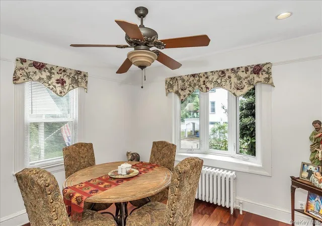 5th image of 21 Hayden Ave, North Hempstead, NY 11024 | MLS# 927591
