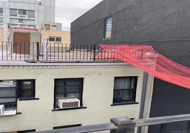 Listing Photo 4 - Condo for sale in building located at 51 Orch St, New York, NY 13021