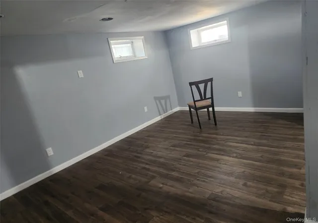 5th image of 3 Nancy Pl, Oyster Bay, NY 11758 | MLS# 928173