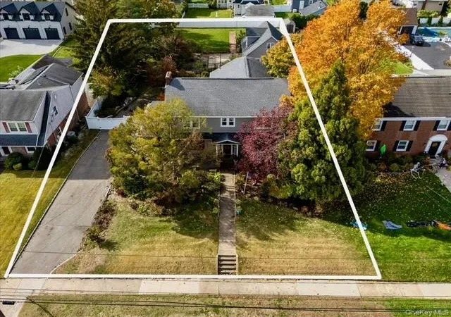 Photo 1 of Sale Pending at 331 Mineola Blvd, Mineola, NY 11501 | MLS# 928924 | Listing updated on 2026-06-11