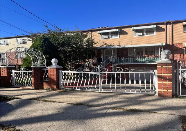 Photo 2 of Single family home for sale at 598 Shepherd Ave, Brooklyn, NY 11208 | MLS# 929137 | Listing updated on 2026-08-30