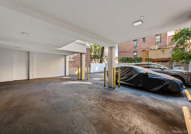 2nd image of 1769 E 13Th St, Brooklyn, NY 11229