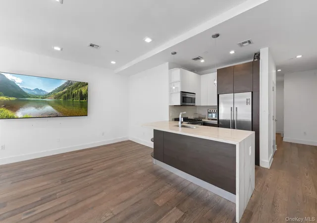 2nd image of 1769 E 13th St #2B, Brooklyn, NY 11229 | MLS# 929372