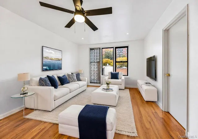 Photo 1 of Condo for sale at 2860 Bailey Ave #5D, Bronx, NY 10463 | MLS# 929628 | Listing updated on 2026-10-07