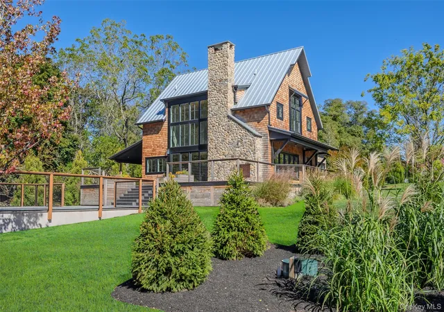 5th image of 141A N Ferry Rd, Shelter Island, NY 11964 | MLS# 930022