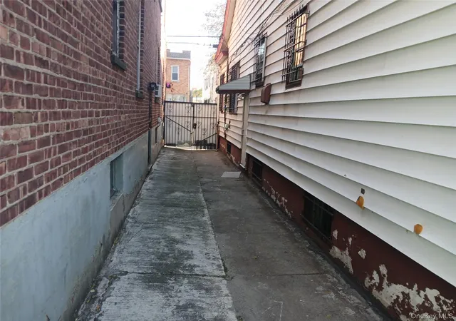 Photo 3 of House for sale at 95 13 42 Avenue, Elmhurst, NY 11373 | MLS# 930029 | Listing updated on 2025-12-03