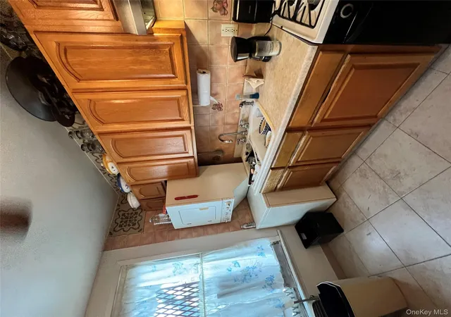 Photo 3 of Condo for sale at 829 Southern Blvd #3D, Bronx, NY 10459 | MLS# 930134 | Listing updated on 2026-05-05