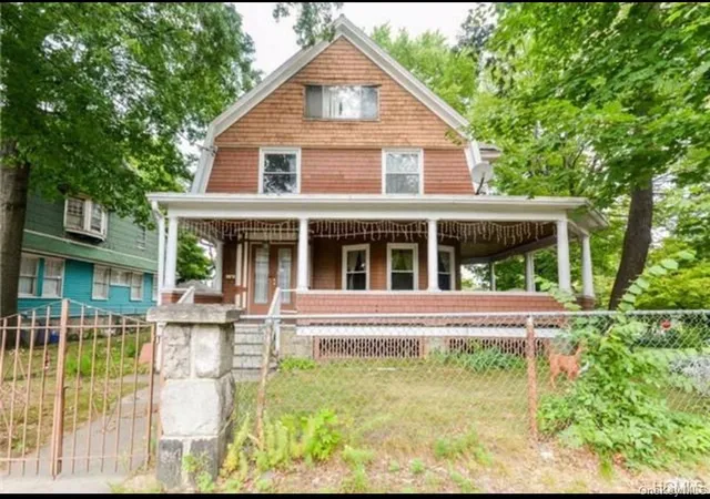 1st image of 109 Vista Pl, Mount Vernon, NY 10550 | MLS# 930215