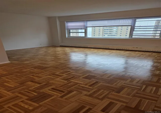 Listing Photo 5 - Condo for sale in building located at 7 N Fordham Hl Oval, New York, NY 10468 - Unit #12G