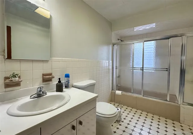 5th image of 96-06 134Th Rd, New York, NY 11417 | MLS# 930390