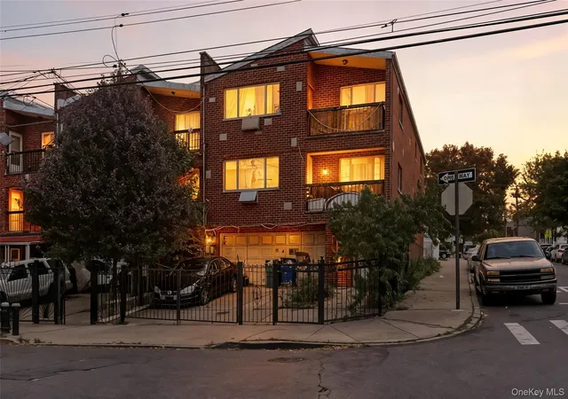 Photo 1 of Sale Pending at 4600 Bronx Blvd, Bronx, NY 10470 | MLS# 930475 | Listing updated on 2026-06-19