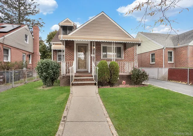 1st image of 21827 130th Ave, Springfield Gardens, NY 11413 | MLS# 930732
