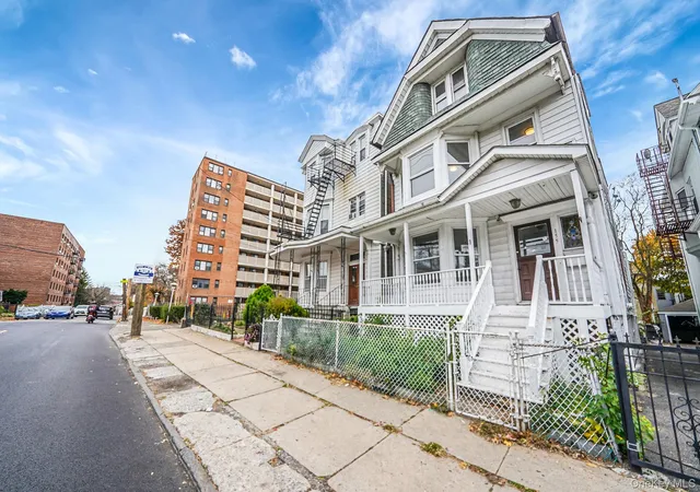 Photo 3 of Single family home for sale at 155 Hawthorne Ave, Yonkers, NY 10701 | MLS# 931038 | Listing updated on 2026-09-02