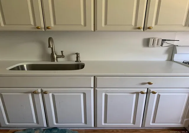 Listing Photo 3 - Condo for sale in building located at 48 Dehaven, Yonkers, NY 10703 - Unit #2E