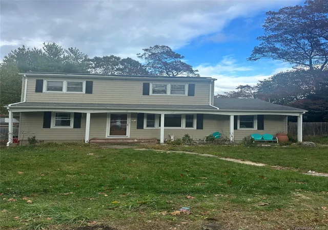 Single Family Residence at 9 Phoenix Rd, Rocky Point, NY 11778 | MLS# 931407 | | Sold on 2026-02-25