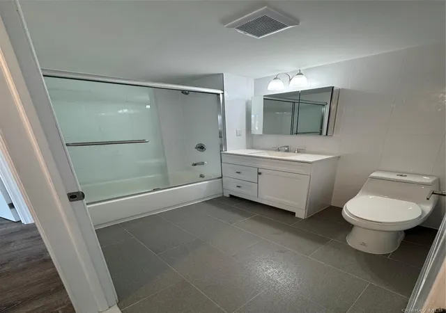 17th image of 214 10 15 Ave #3D & Parking, Bayside, NY 11360 | MLS# 931609