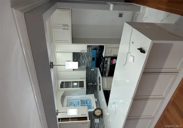 Photo 3 of Sale Pending at 14642 184th St, Springfield Gardens, NY 11413 | MLS# 931838 | Listing updated on 2026-03-06