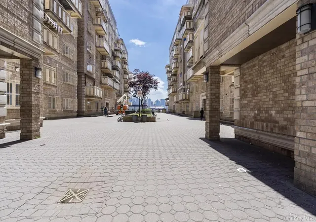 Condo for sale at 570 Wythe Ave #6A, Brooklyn, NY 11249 | MLS# 931936 | Listing updated on 2026-02-24