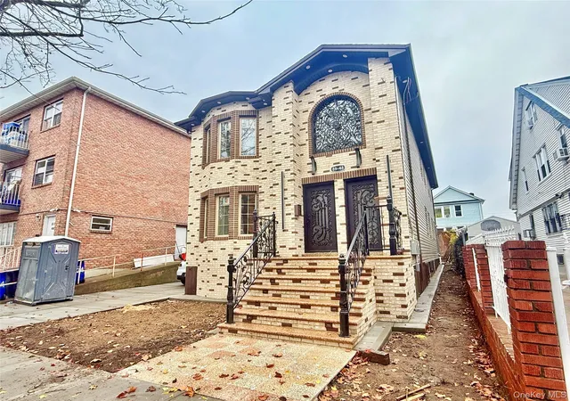 Photo 3 of Sale Pending at 8948 134th St, Richmond Hill, NY 11418 | MLS# 932229 | Listing updated on 2026-02-05