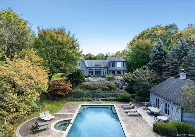 4th image of 25 Soundview Ln, Port Washington, NY 11050 | MLS# 932420