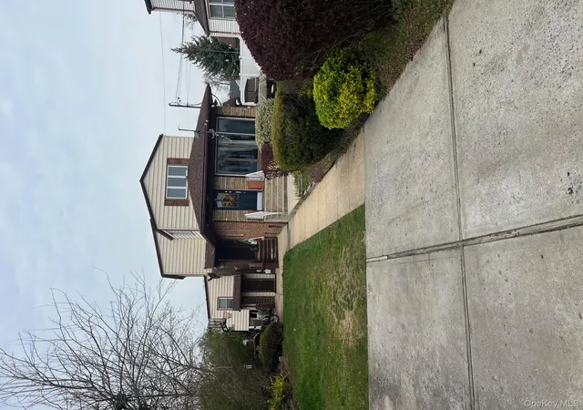 Photo 1 of Single family home for sale at 240 Oakley Ave, Elmont, NY 11003 | MLS# 932636 | Listing updated on 2026-03-01