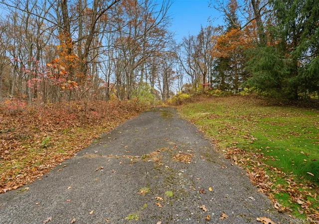 Homes for sale in Pound Ridge, NY | 17 Spring House Rd, Pound Ridge, NY 10576 | MLS# 932661