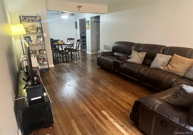 Photo 3 of Condo for sale at 2080 Barnes Ave #4C, Bronx, NY 10462 | MLS# 932874 | Listing updated on 2026-07-11