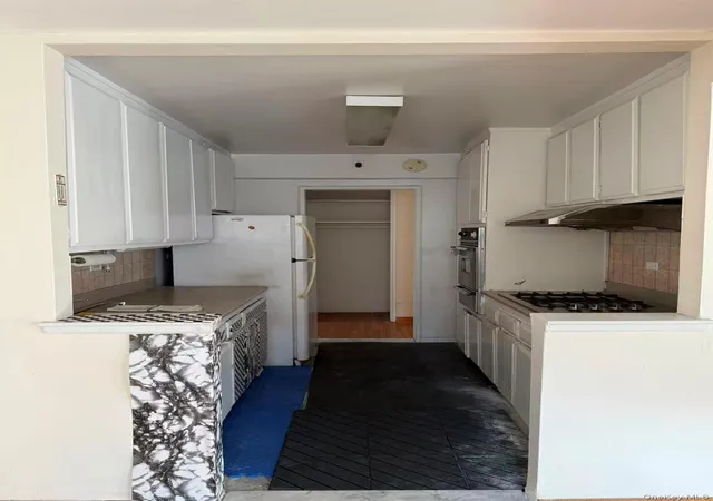 5th image of 138-15 Franklin Ave #214, Flushing, NY 11355 | MLS# 933066