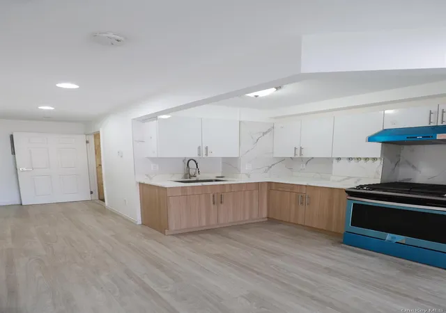 5th image of 134-43 Maple Ave #5B, Flushing, NY 11355 | MLS# 933469