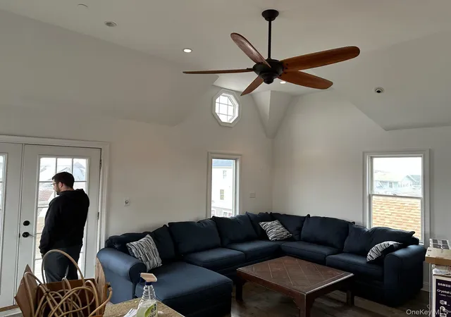 Listing Photo 4 - Condo for sale in building located at 72 Kentucky St, Long Beach, NY 11561