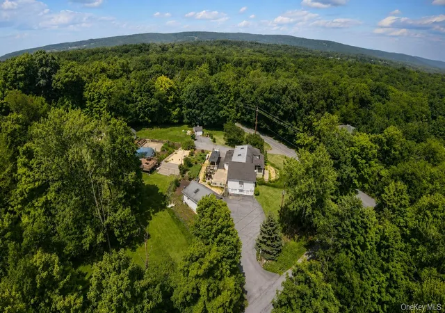 4th image of 179 Reservoir Rd, Middletown, NY 10940 | MLS# 933548