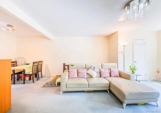 4th image of 69-28 Kissena Blvd, New York, NY 11367