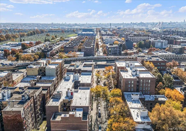4th image of 3921 48Th St, Sunnyside, NY 11104 | MLS# 934088