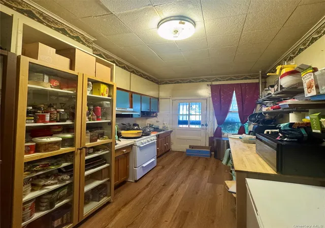 Photo 3 of Multi family home for sale at 182 Lincoln Ave, Brooklyn, NY 11208 | MLS# 934157 | Listing updated on 2025-11-11