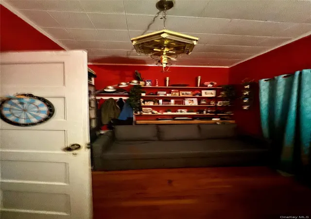 Photo 4 of House for sale at 182 Lincoln Ave, Brooklyn, NY 11208 | MLS# 934157 | Listing updated on 2025-11-11
