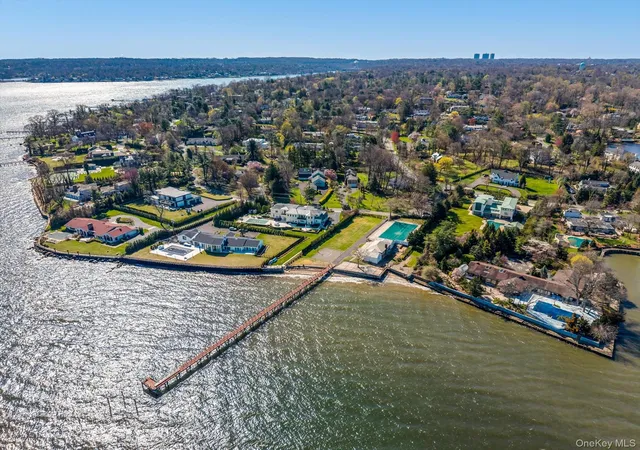 1st image of 33 Harbour Rd, Great Neck, NY 11024 | MLS# 934215