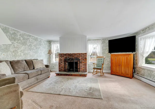 4th image of 1760 Albertson Ln, Southold, NY 11944 | MLS# 934356