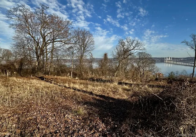 2nd image of 19 Shadyside Ave, Nyack, NY 10960 | MLS# 934535